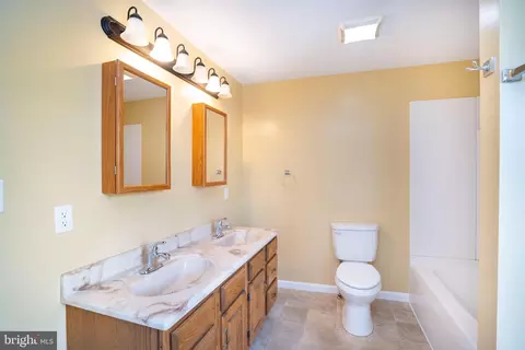 Bath - 302 High St, Milesburg, PA 16853 photo 1 of 1