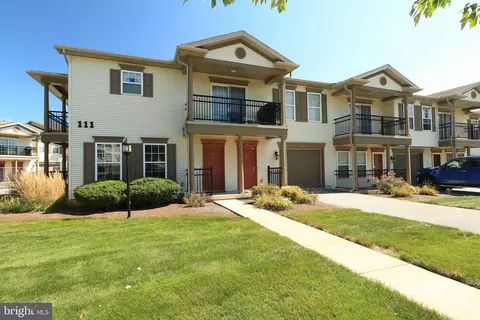 111 Alma Mater Ct # B, State College, PA 16803