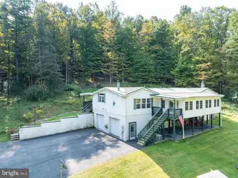466 Unionville Pike, Julian, PA 16844