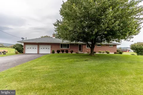 448 S Pennsylvania Ave, Centre Hall, PA 16828