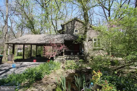 171 Legion Ln, State College, PA 16801