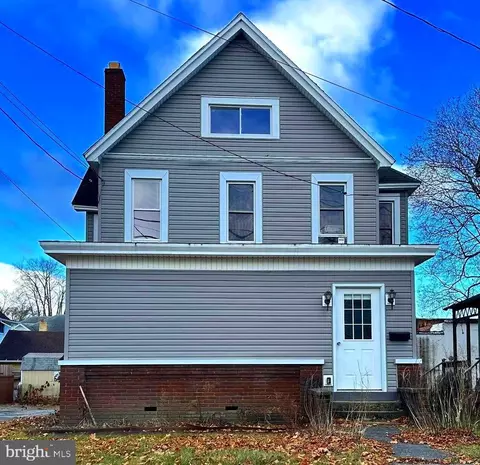 309 N 9th St, Philipsburg, PA 16866