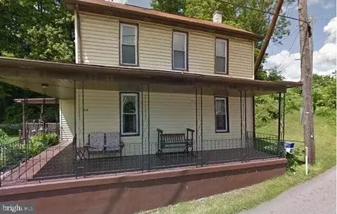 104 W Firehall Rd, Spring Mills, PA 16875