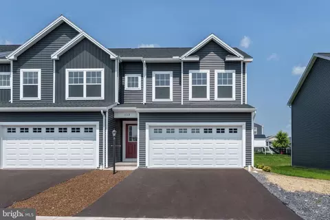 153 Jack Pine Way, Port Matilda, PA 16870