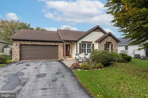 3112 Sheffield Dr, State College, PA 16801