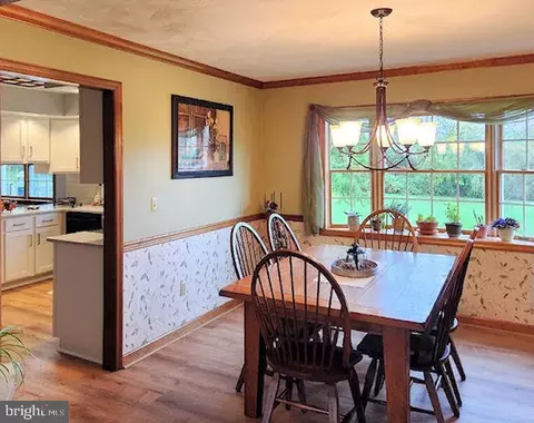 1009 E Springfield Dr, Bellefonte, PA 16823 photo 11