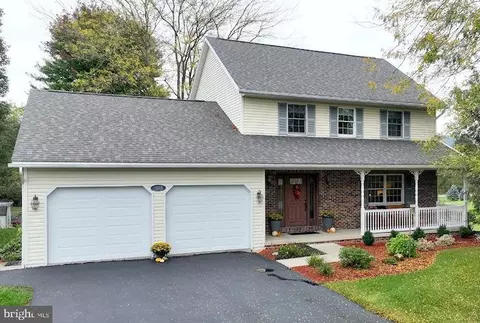 1009 E Springfield Dr, Bellefonte, PA 16823