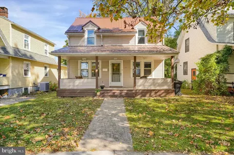 229 S Gill St, State College, PA 16801