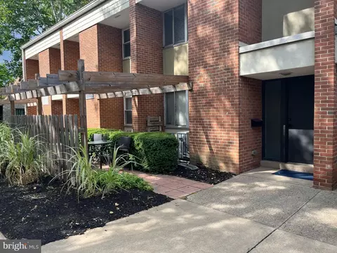 708 W Beaver Ave #C, State College, PA 16801