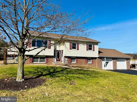 308 1st St, Bellefonte, PA 16823