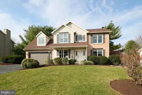 1753 James Ave, State College, PA 16801