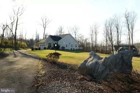 151 Jagger Ln, Bellefonte, PA 16823