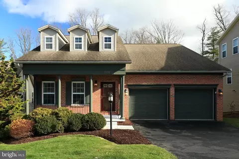 204 Honors Ln, State College, PA 16803