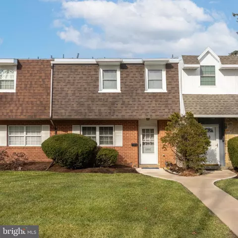 1101 W Aaron Dr #C, State College, PA 16803
