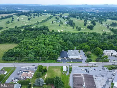 1442 W 1450 W College Ave, State College, PA 16801