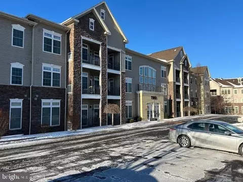 200 Jefferson Ave #211, State College, PA 16801