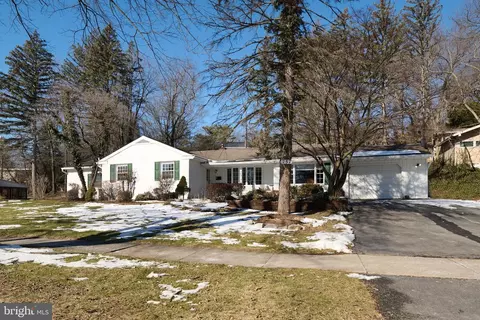 757 Westerly Pkwy, State College, PA 16801
