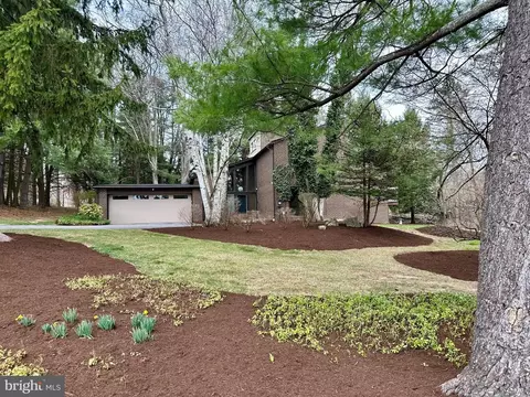 939 Ringneck Rd, State College, PA 16801