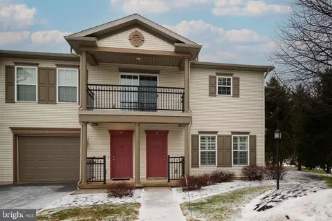 142 Alma Mater Ct # H, State College, PA 16803