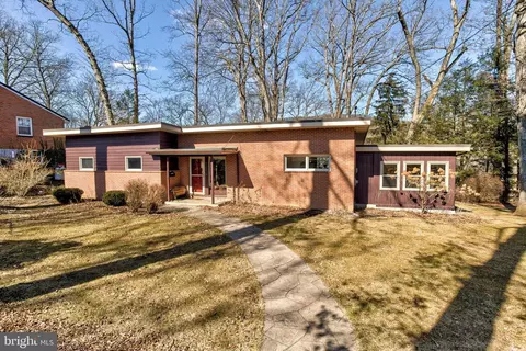 931 Woodland Dr, Bellefonte, PA 16823