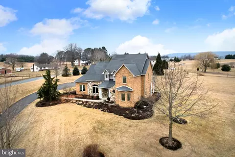 109 Airport Rd, Centre Hall, PA 16828