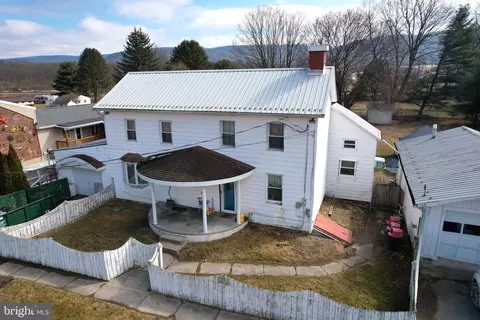 1302 Snydertown Rd, Howard, PA 16841