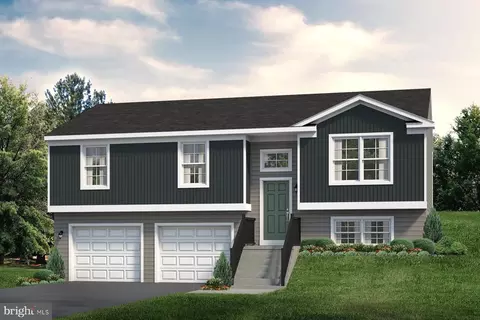 135 3rd St, Centre Hall, PA 16828
