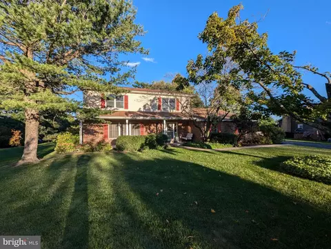 111 Westwood Cir, State College, PA 16803