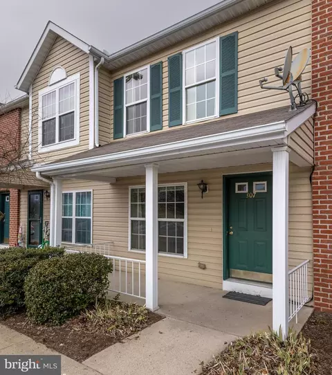 307 Chadham Ct, Bellefonte, PA 16823