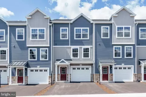124 Dolomite Dr, Port Matilda, PA 16870