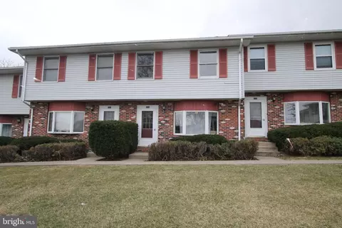 1816 Bayfield Ct, State College, PA 16801