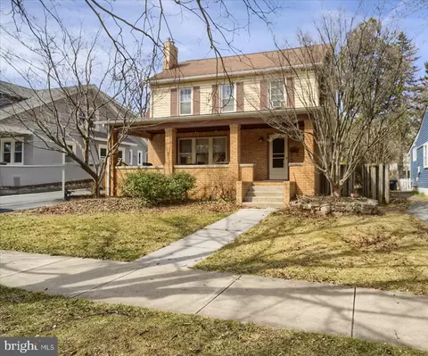 157 Hartswick Ave, State College, PA 16803