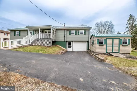 181 Hogan Ln, Howard, PA 16841