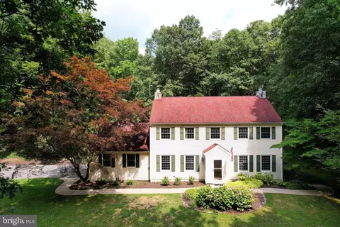 232 Grays Ln, Port Matilda, PA 16870