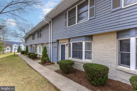 925 W Whitehall Rd # -3, State College, PA 16801