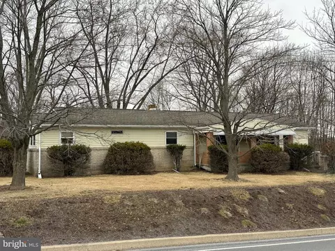 1829 Black Moshannon Rd, Philipsburg, PA 16866