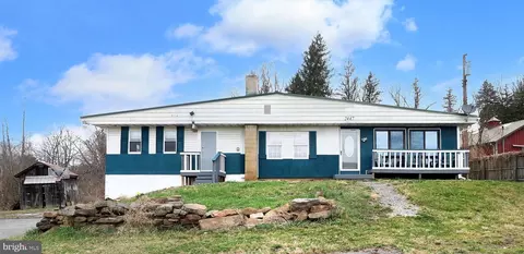 2447 General Potter Hwy, Centre Hall, PA 16828