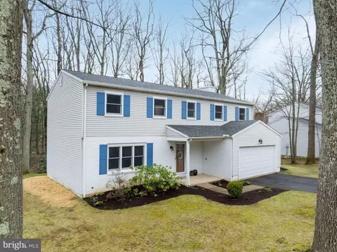 102 Ridgewood Cir, State College, PA 16803