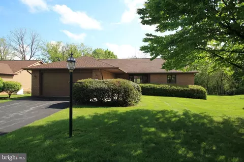1245-54 Westerly Pkwy, State College, PA 16801