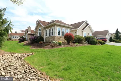 3301 Shellers Bend Bnd #907, State College, PA 16801