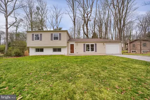 1984 Park Forest Ave, State College, PA 16803