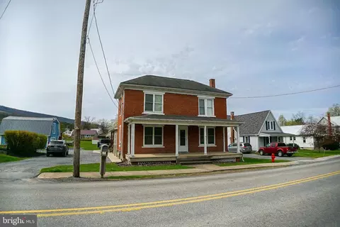 402 Walnut St, Howard, PA 16841