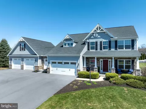 33 Harness Downs Rd, Port Matilda, PA 16870
