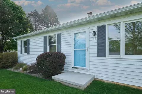 117 Mitch Ave, State College, PA 16801