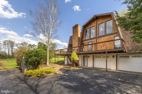 132 Goldenrod Ln, Bellefonte, PA 16823