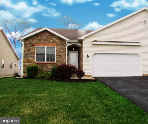 168 Rosewood Cv, Bellefonte, PA 16823