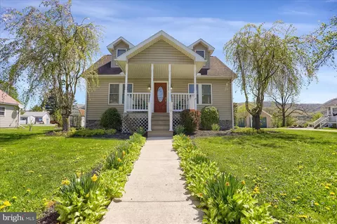 118 Beach St, Blanchard, PA 16826