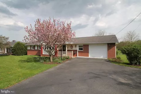 205 E Main St, Millheim, PA 16854 photo 2