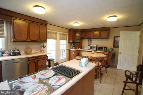 205 E Main St, Millheim, PA 16854 photo 9