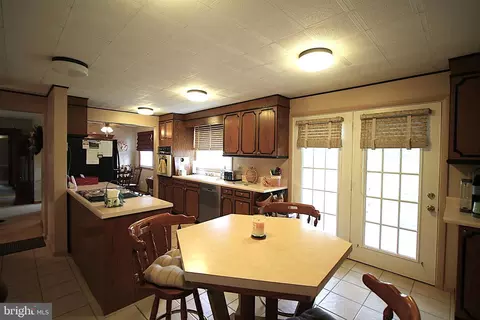 205 E Main St, Millheim, PA 16854 photo 10